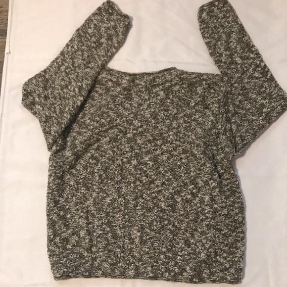 ALPS Fine Women’s Apparel Sweater Size Medium​​ - Picture 2 of 3